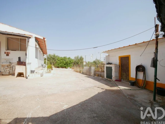 Moradia T3 para Venda em Corte do Pinto Foto 20