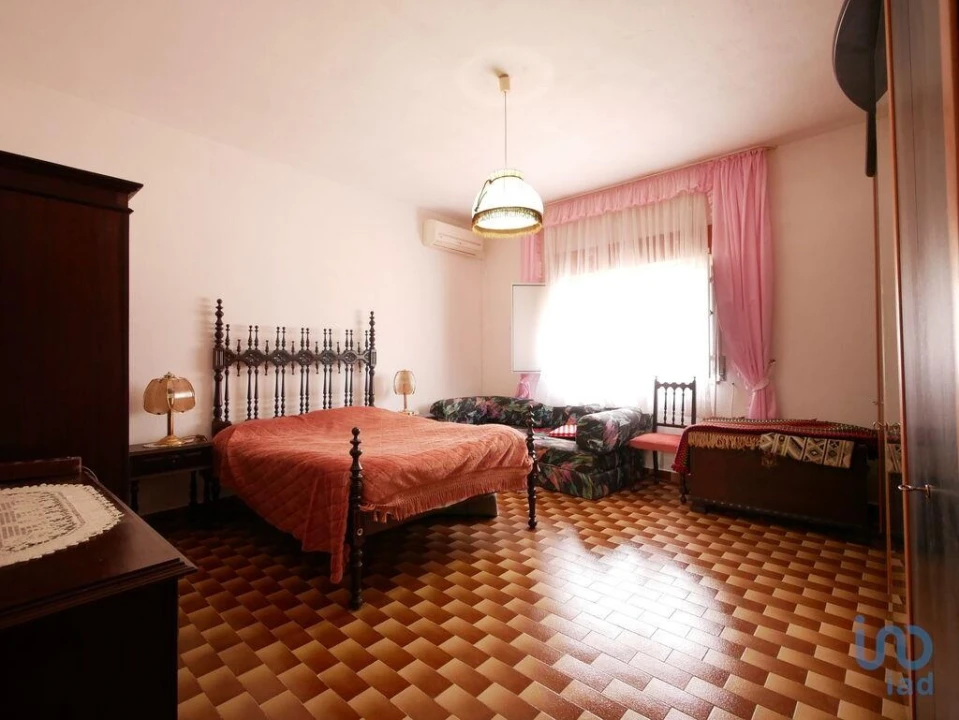 Moradia T3 para Venda em Corte do Pinto Foto 12