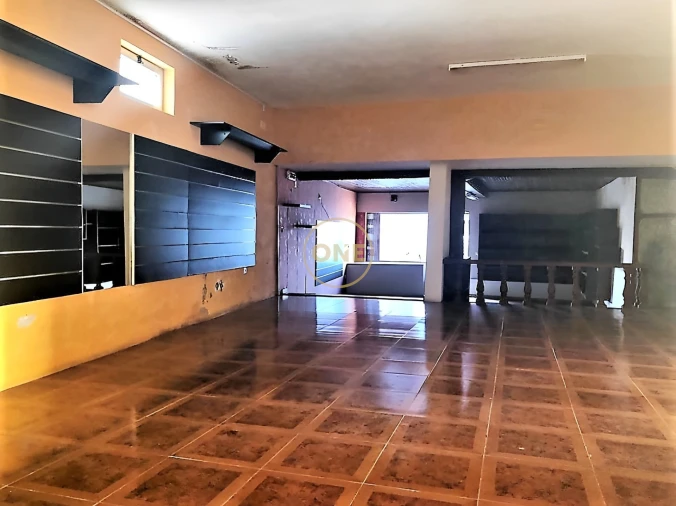 Loja para Arrendamento em Lemenhe, Mouquim e Jesufrei Foto 2