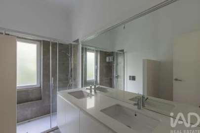Apartamento T3 para Arrendamento em Avenidas Novas