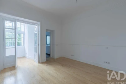 Apartamento T3 para Arrendamento em Avenidas Novas