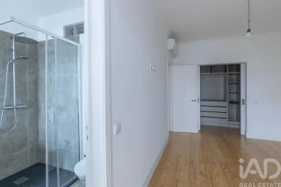 Apartamento T3 para Arrendamento em Avenidas Novas