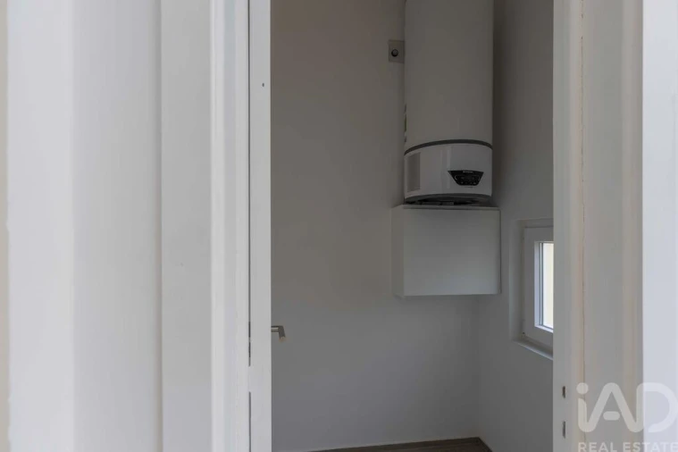 Apartamento T3 para Arrendamento em Avenidas Novas Foto 24