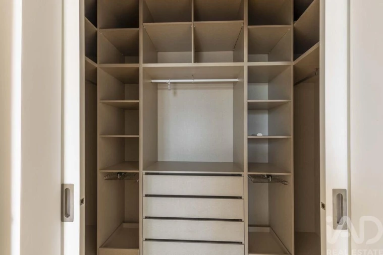 Apartamento T3 para Arrendamento em Avenidas Novas Foto 20