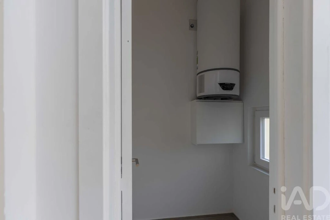 Apartamento T3 para Arrendamento em Avenidas Novas Foto 24
