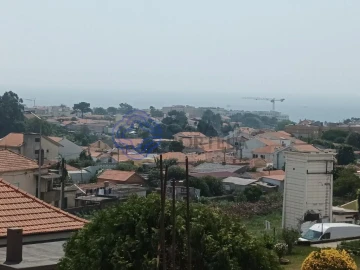 Moradia T4 para Venda em Canidelo