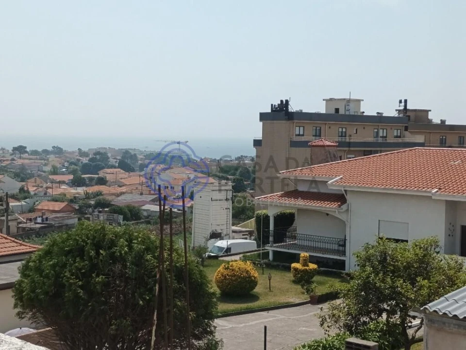Moradia T4 para Venda em Canidelo Foto 4