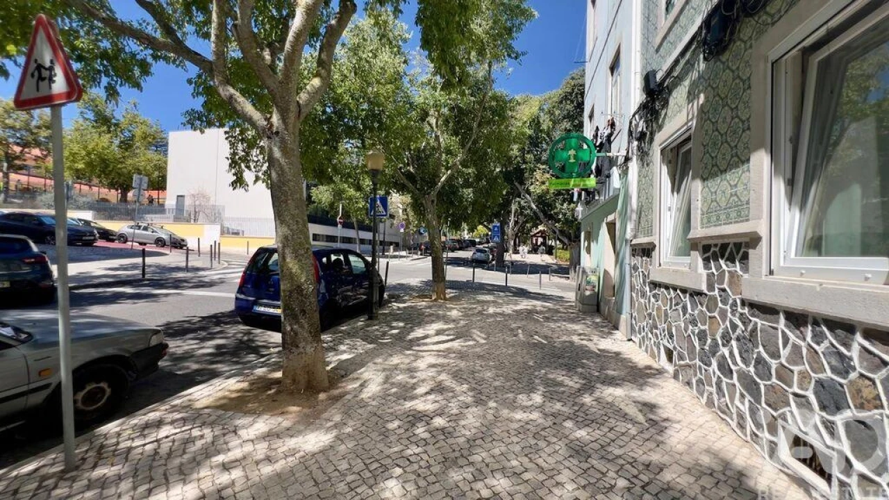 Apartamento T1 para Venda em Alcantara Foto 19