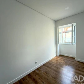 Apartamento T1 para Venda em Alcantara