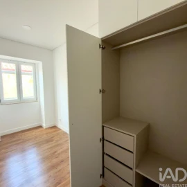 Apartamento T1 para Venda em Alcantara
