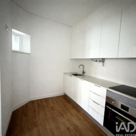 Apartamento T1 para Venda em Alcantara