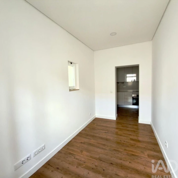 Apartamento T1 para Venda em Alcantara Foto 2
