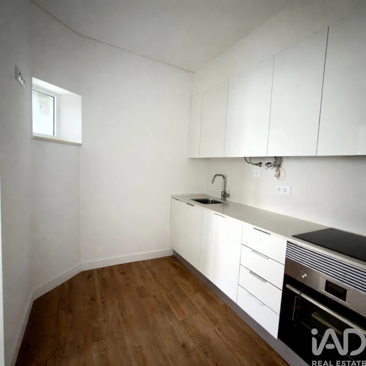 Apartamento T1 para Venda em Alcantara Foto 5