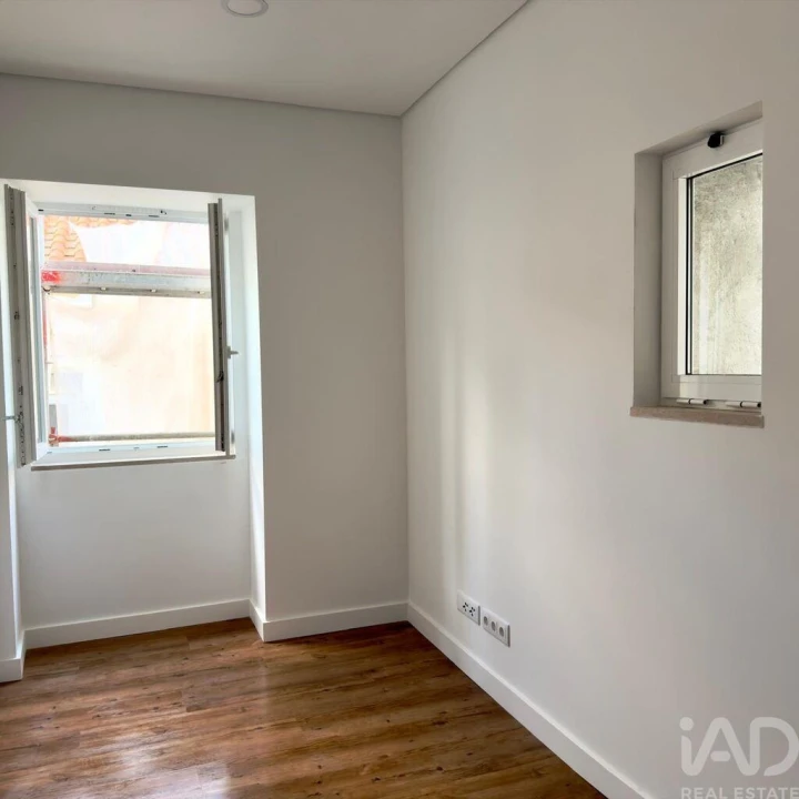 Apartamento T1 para Venda em Alcantara Foto 3