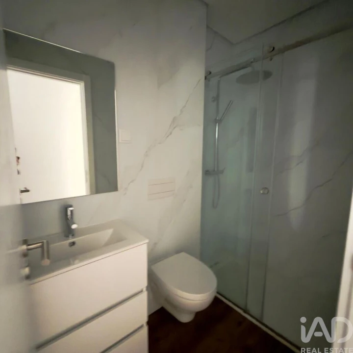 Apartamento T1 para Venda em Alcantara Foto 13