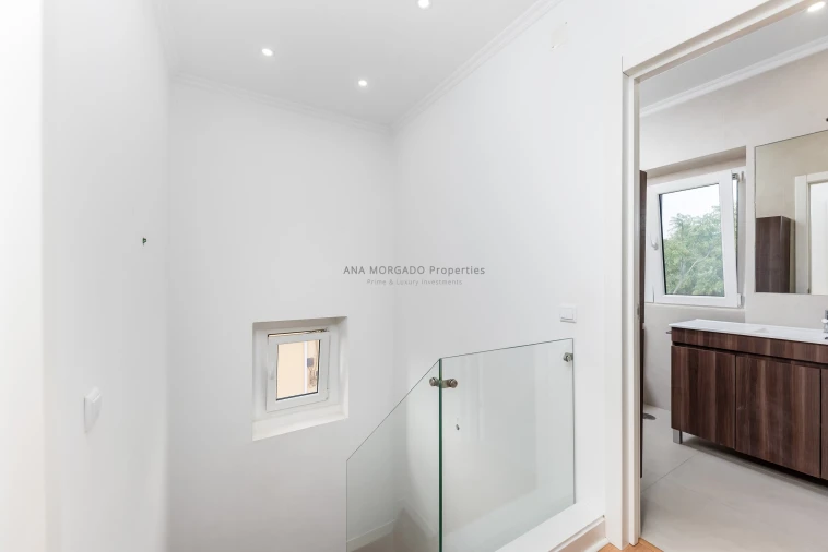 Moradia T3 para Arrendamento em Olivais Foto 21