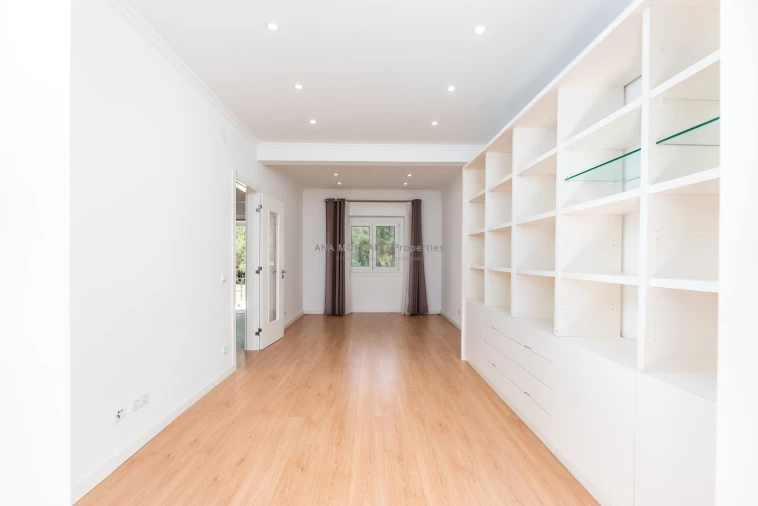 Moradia T3 para Arrendamento em Olivais Foto 12