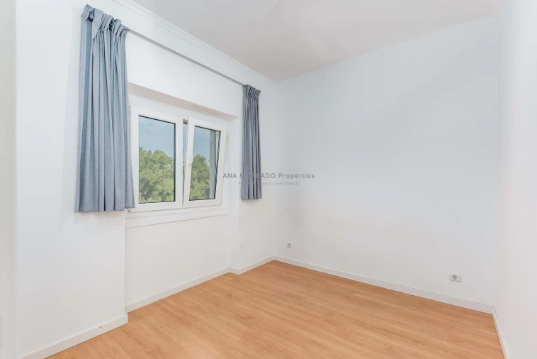 Moradia T3 para Arrendamento em Olivais Foto 22