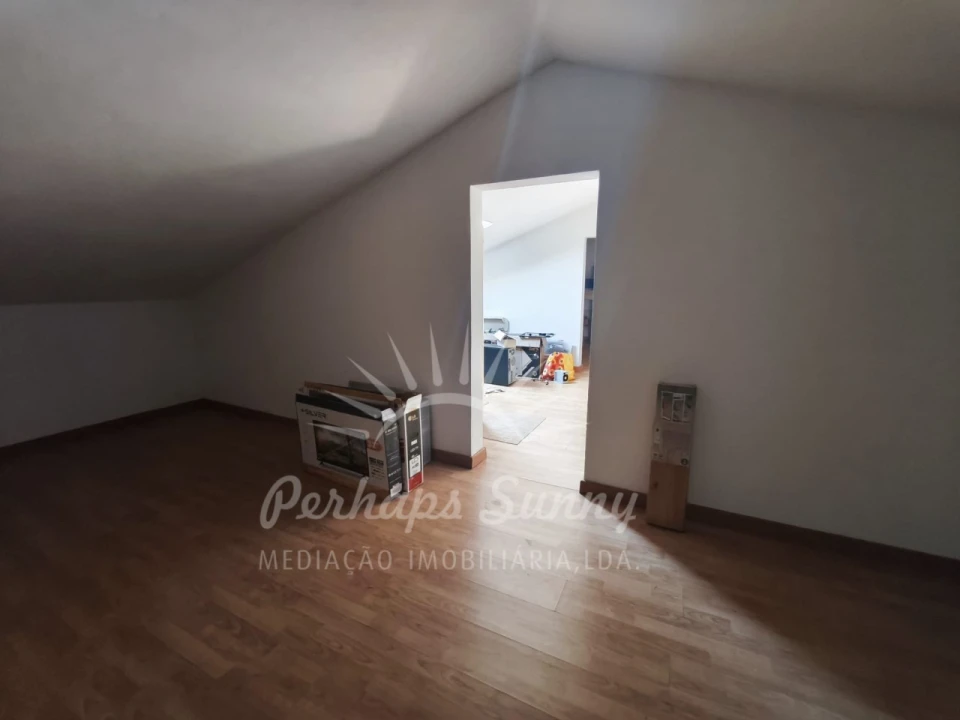 Moradia T4 para Venda em Carvalhal Foto 18