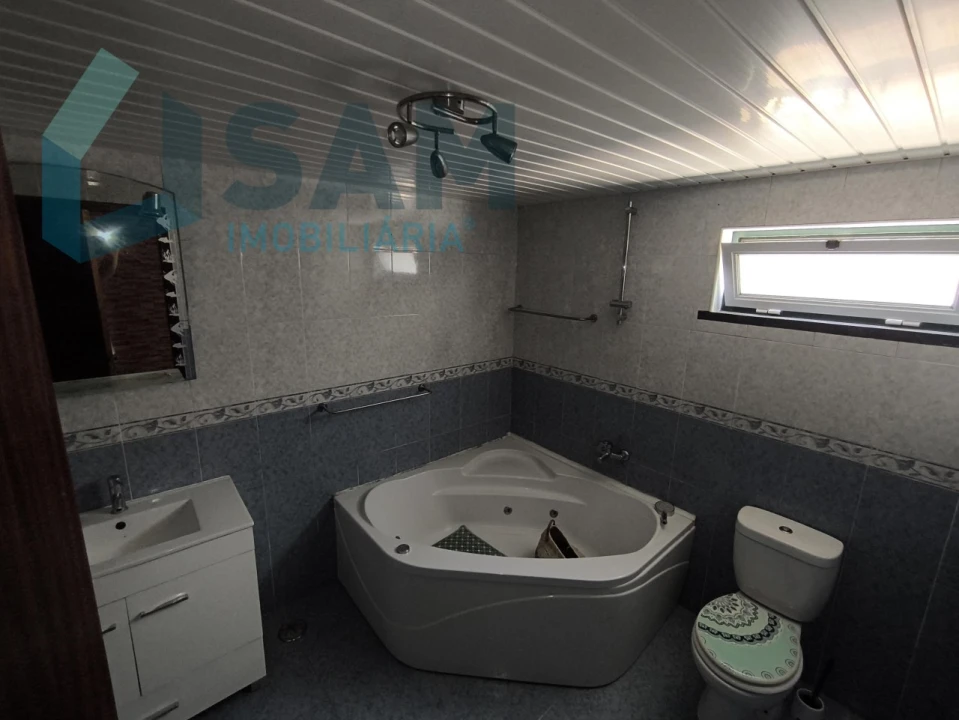 Moradia T4 para Venda em Coruche, Fajarda e Erra Foto 24