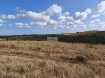 Terreno para Venda em Lagos (São Sebastião e Santa Maria)