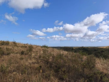 Terreno para Venda em Lagos (São Sebastião e Santa Maria)