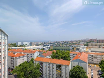 Apartamento T3 para Venda em Olivais