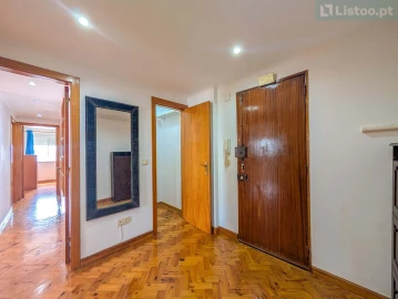 Apartamento T3 para Venda em Olivais