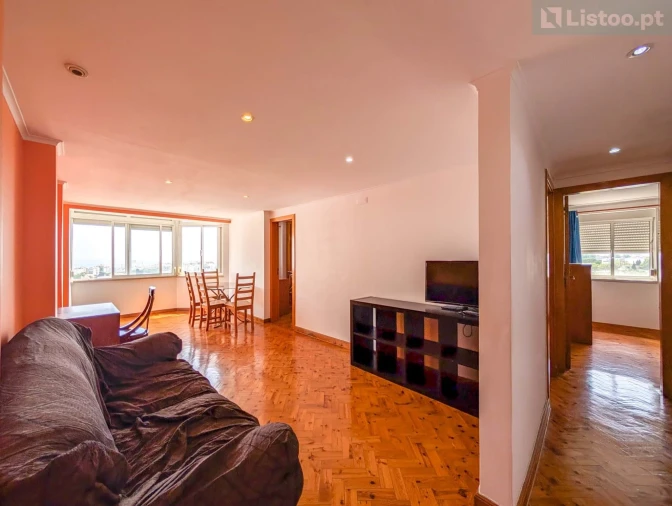 Apartamento T3 para Venda em Olivais Foto 2