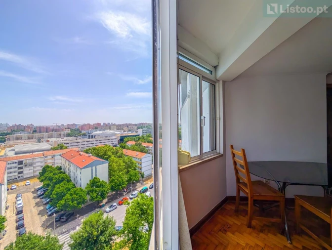 Apartamento T3 para Venda em Olivais Foto 8