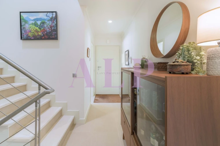 Moradia T1 para Venda em Luz Foto 6