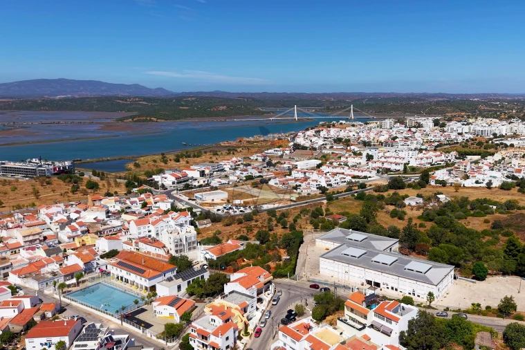 Terreno para Venda em Estômbar e Parchal Foto 10