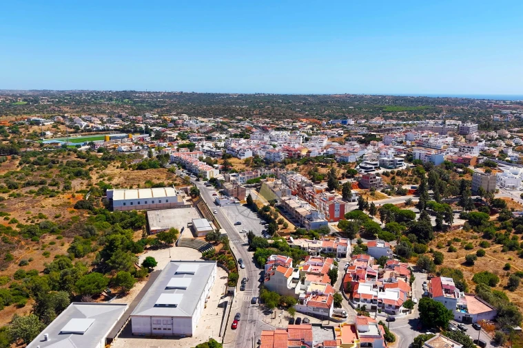 Terreno para Venda em Estômbar e Parchal Foto 12