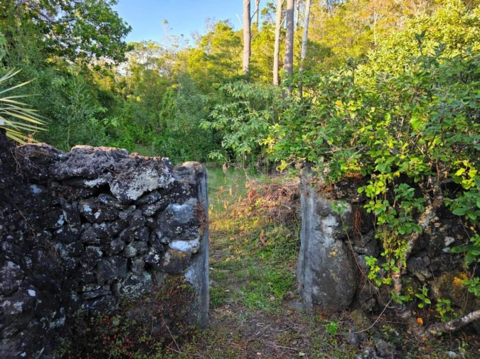 Terreno para Venda em Lajes do Pico Foto 23