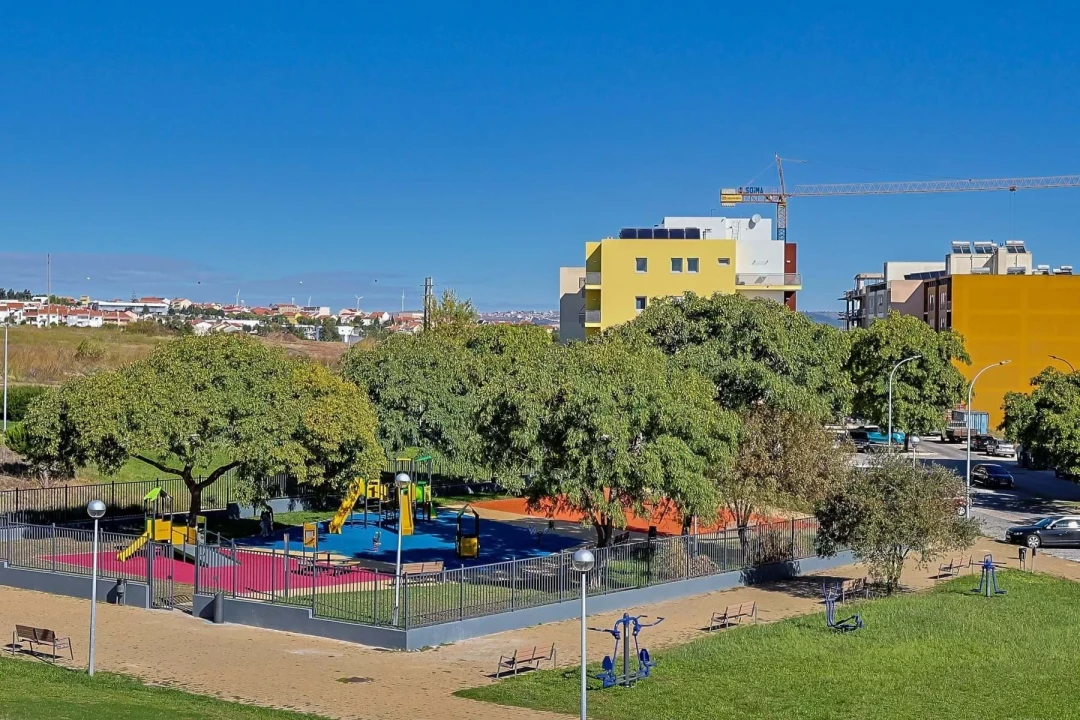 Apartamento T3 para Venda em Camarate, Unhos e Apelação Foto 8