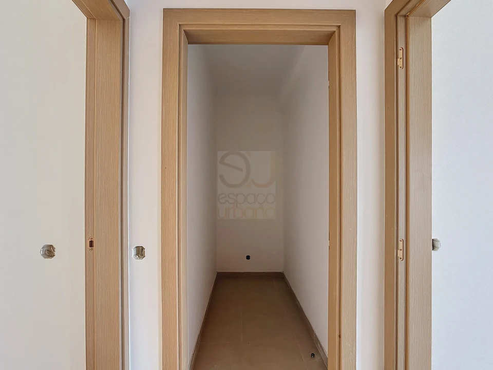 Prédio para Venda em São Silvestre Foto 13