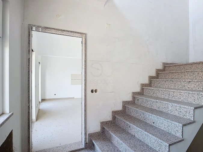 Prédio para Venda em São Silvestre Foto 8