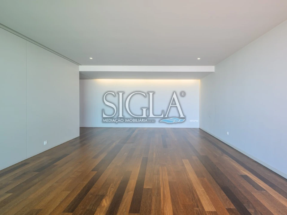 Apartamento T3 para Arrendamento em Canidelo Foto 8