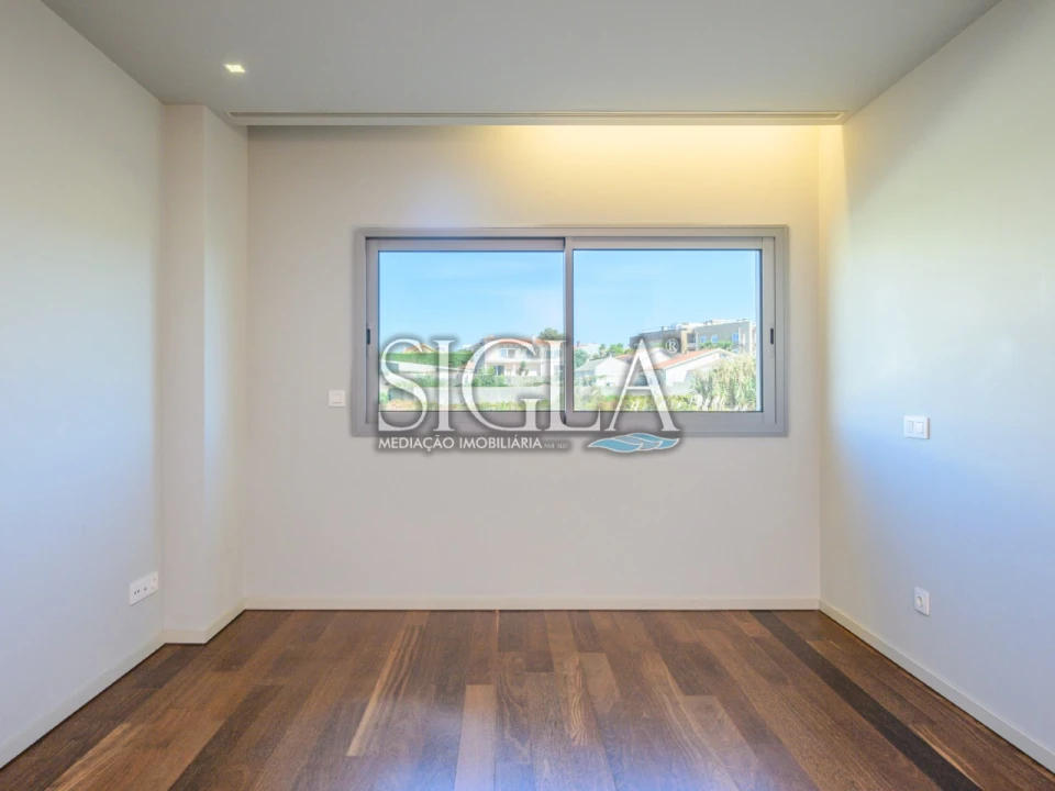 Apartamento T3 para Arrendamento em Canidelo Foto 18