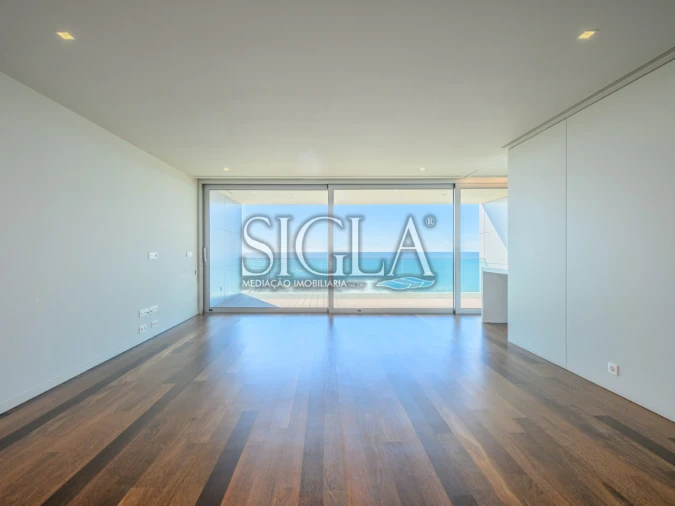 Apartamento T3 para Arrendamento em Canidelo Foto 4