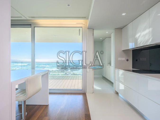 Apartamento T3 para Arrendamento em Canidelo Foto 10