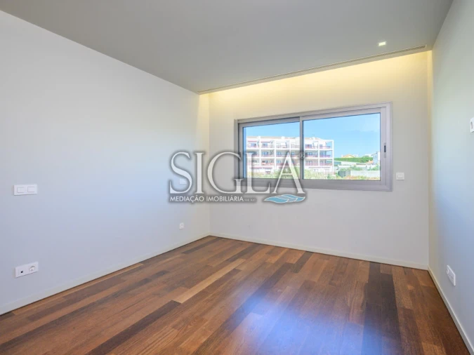 Apartamento T3 para Arrendamento em Canidelo Foto 15