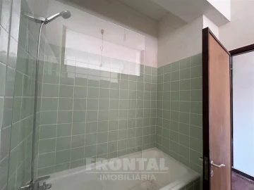 Apartamento T4 para Arrendamento em Cedofeita, Santo Ildefonso, Sé, Miragaia, São Nicolau e Vitória