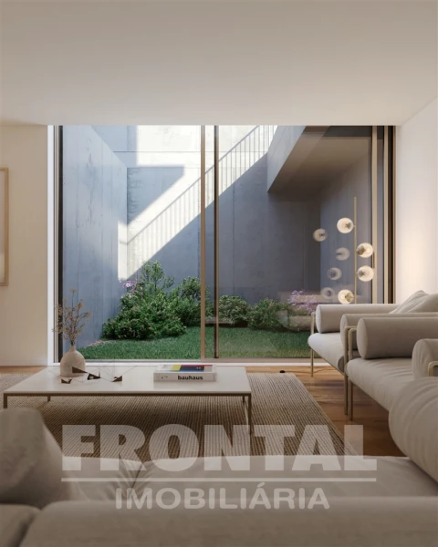 Moradia T3 para Venda em Arcozelo