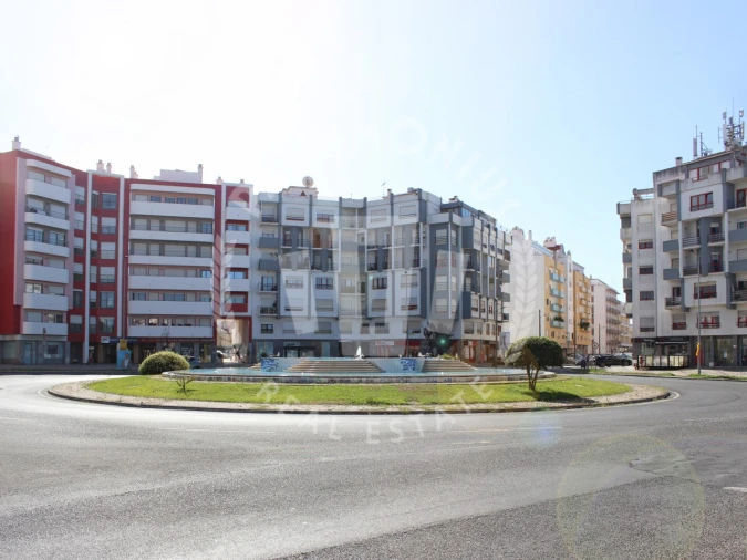 Loja para Venda em Caldas da Rainha - Santo Onofre e Serra do Bouro Foto 17