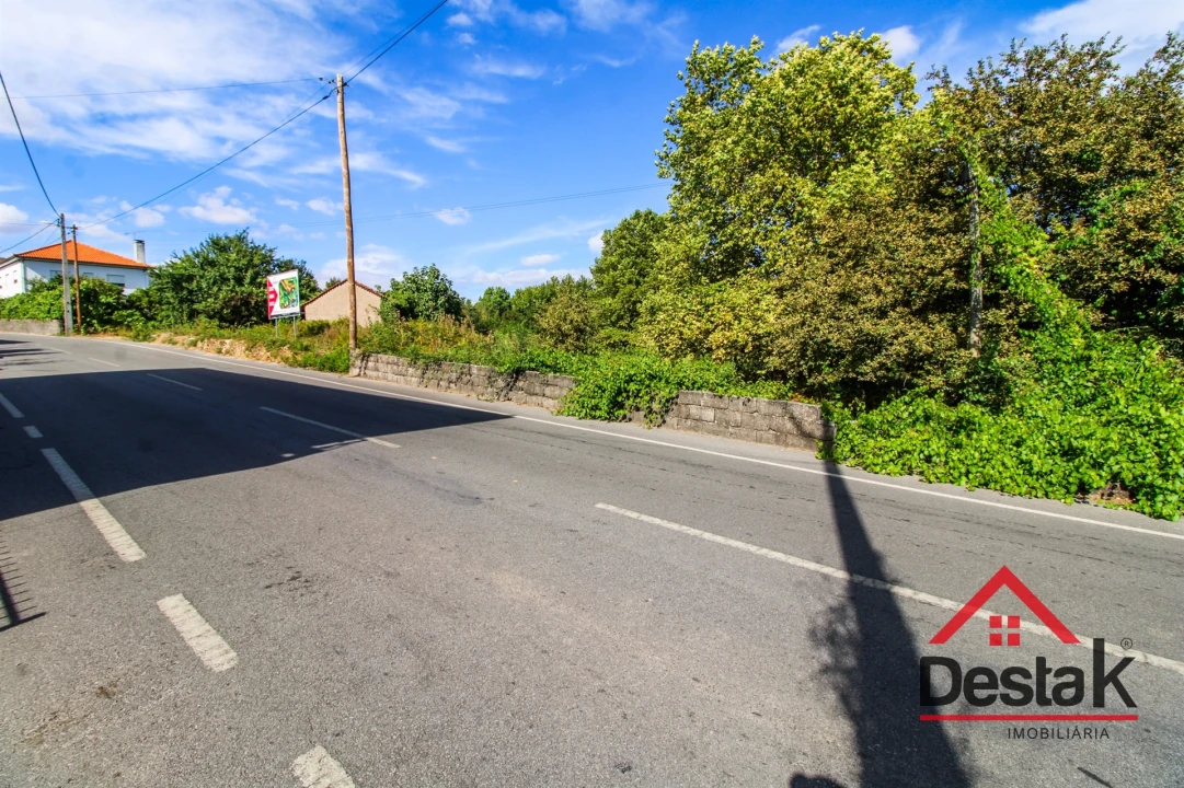 Terreno para Venda em Santa Cruz da Trapa e São Cristóvão de Lafões Foto 5