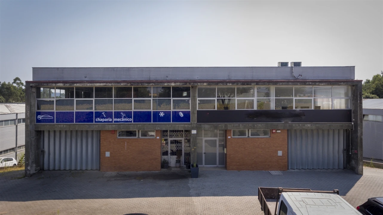 Armazém para Arrendamento em Manhente Foto 9