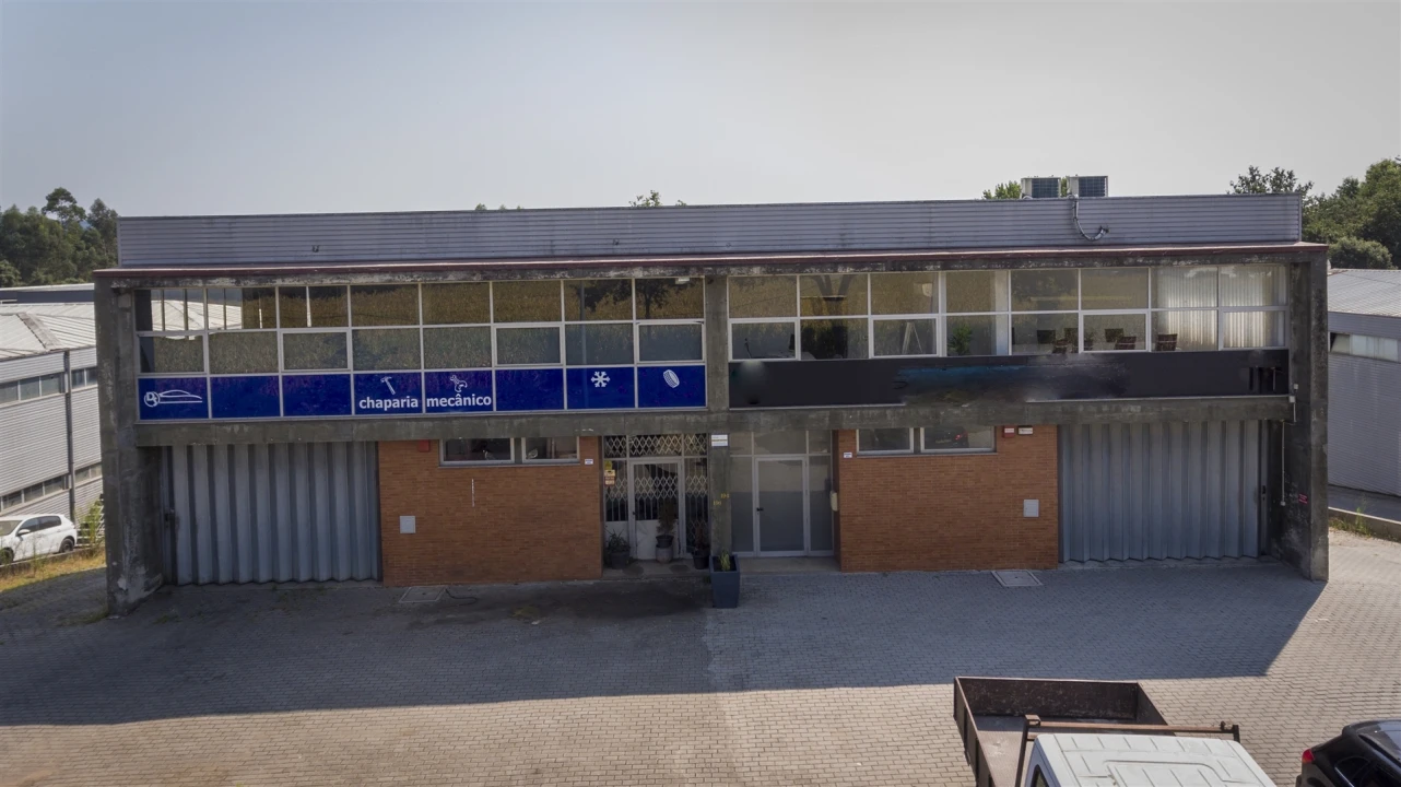 Armazém para Arrendamento em Manhente Foto 8