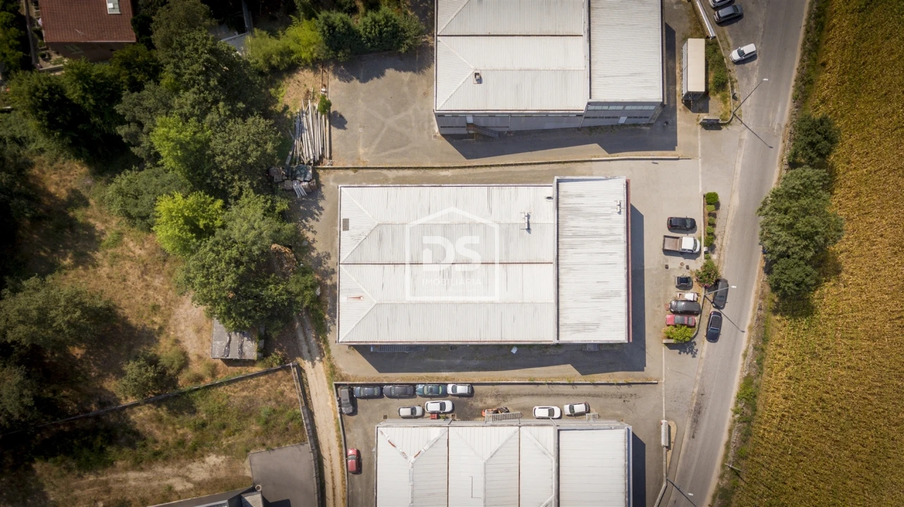 Armazém para Arrendamento em Manhente Foto 7