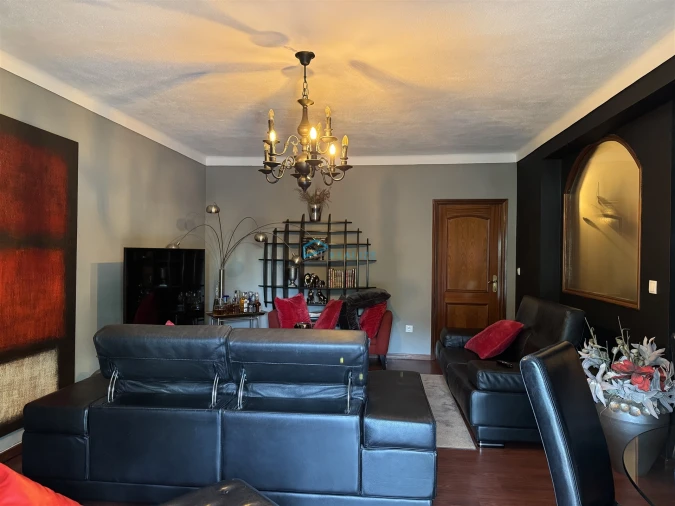 Moradia T3 para Venda em Mateus Foto 17